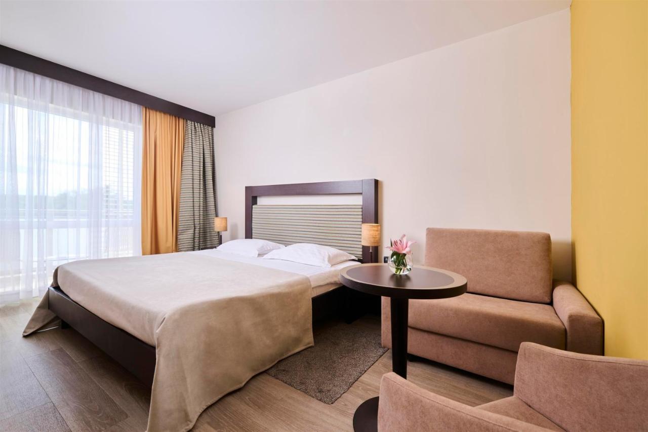 Hotel Garden Istra Plava Laguna 乌马格 外观 照片