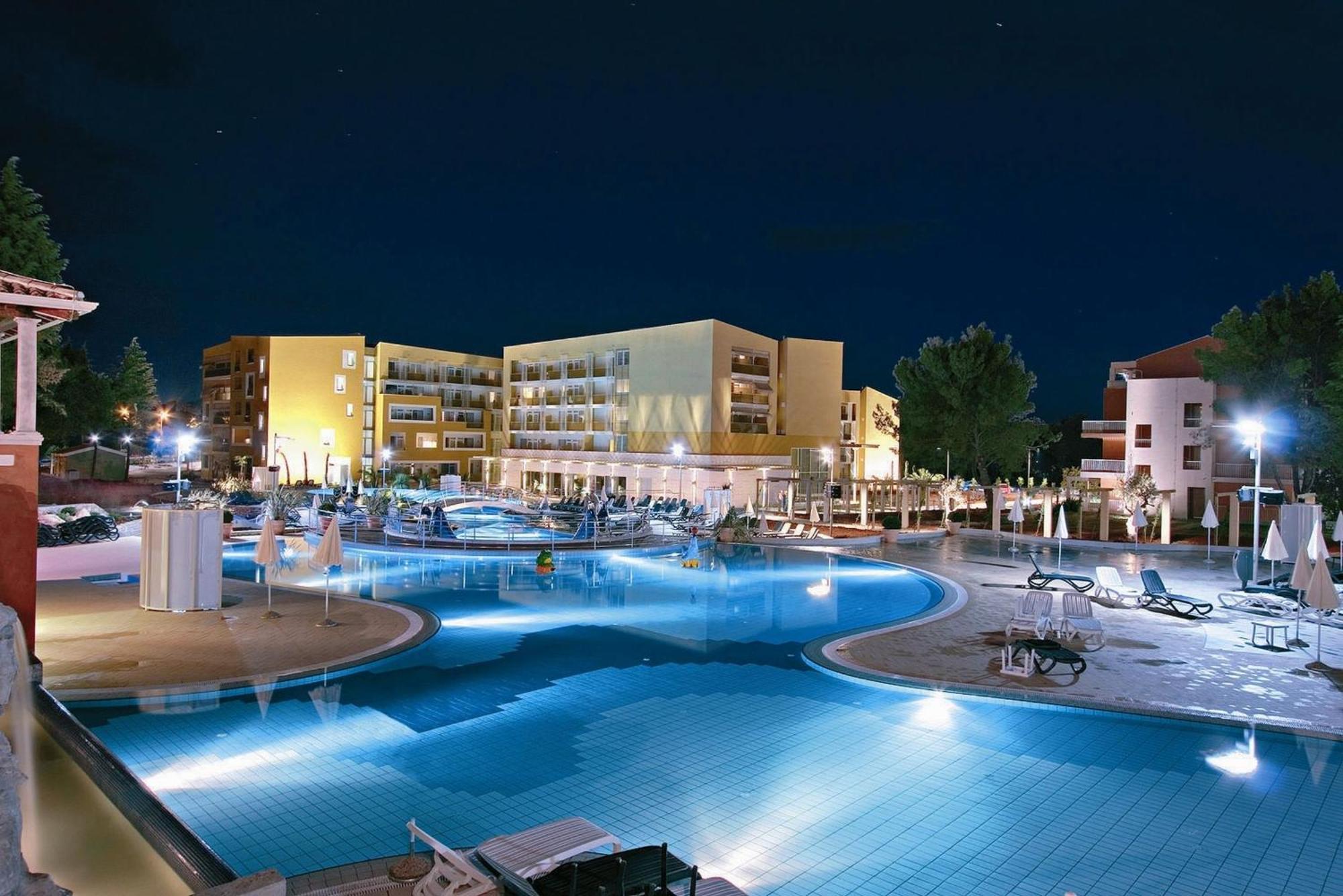 Hotel Garden Istra Plava Laguna 乌马格 外观 照片